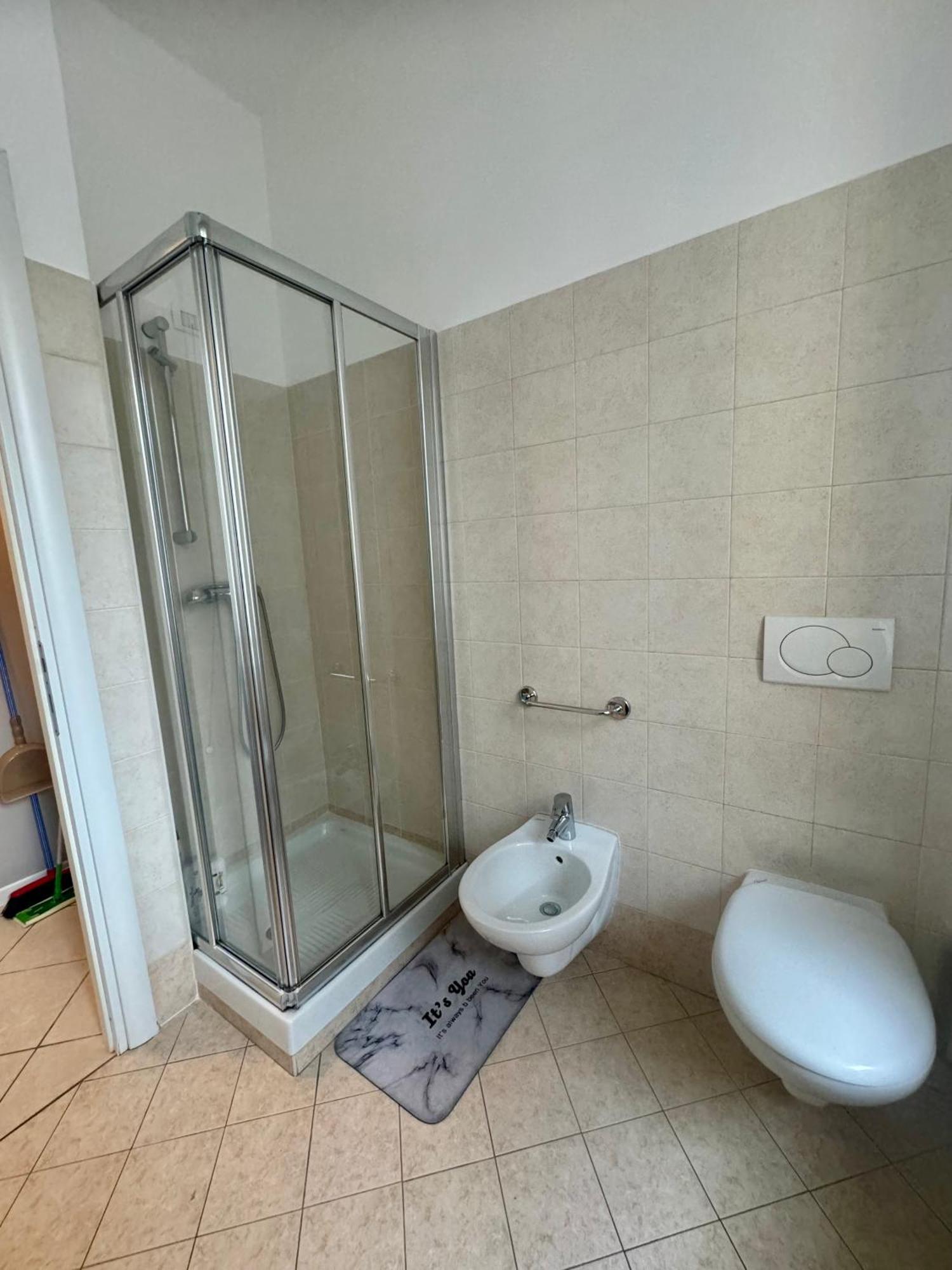 צ'זאנו מדרנו Casa Tito - Accogliente Monolocale A Due Passi Dalla Stazione מראה חיצוני תמונה